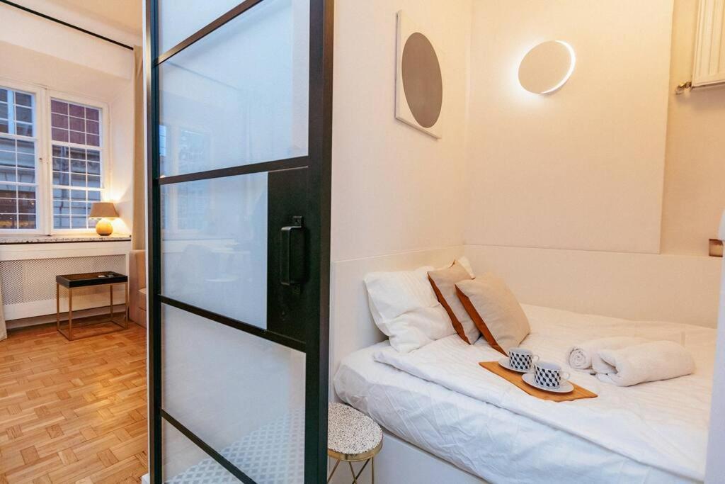 Charming Apartment Next To The Old Town! Warschau Exterior foto
