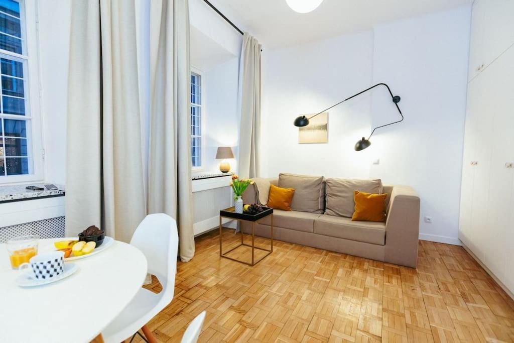 Charming Apartment Next To The Old Town! Warschau Exterior foto